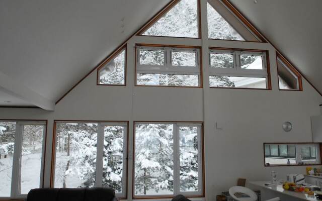 Furano Lodge 10