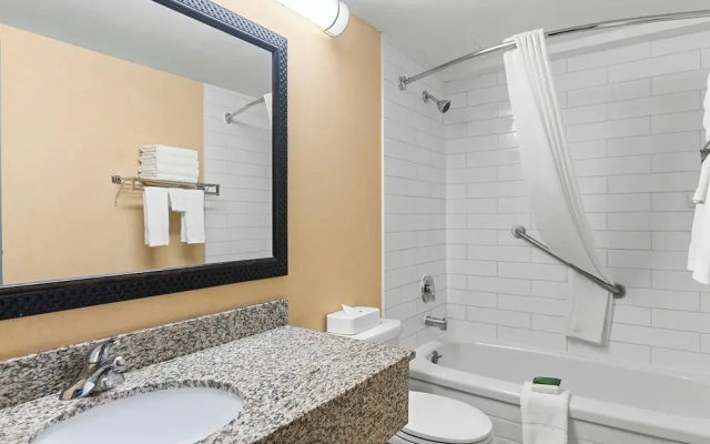 Travelodge Hotel Saskatoon