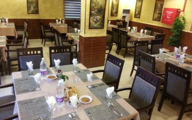 Renad Hotel