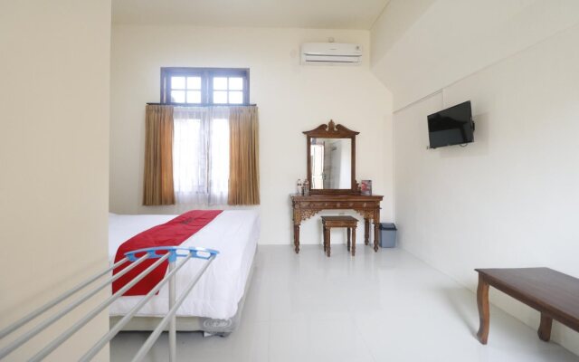 RedDoorz Syariah near Gelora Delta Sidoarjo