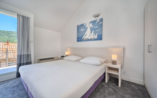 Aqua Guestrooms Kastela