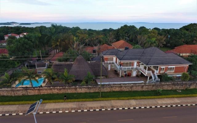 Entebbe Palm Hotel