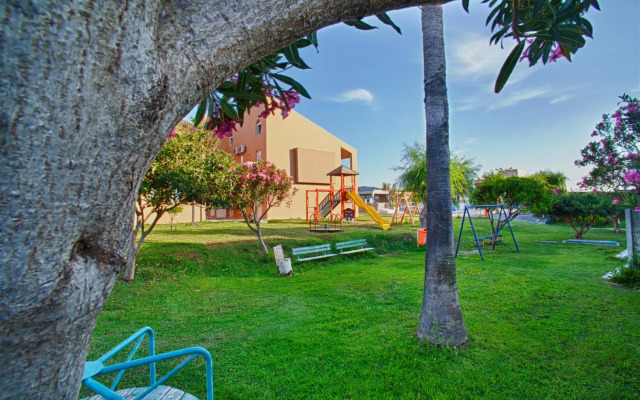 ILIOS APARTHOTEL(Tigaki)