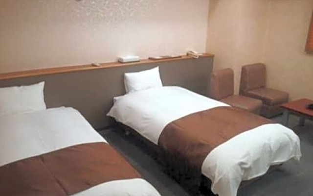 City Hotel Patio - Vacation STAY 11116v