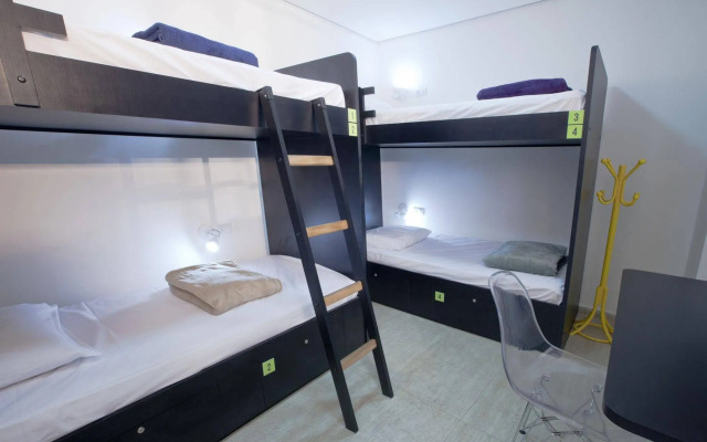 Aki Hostel