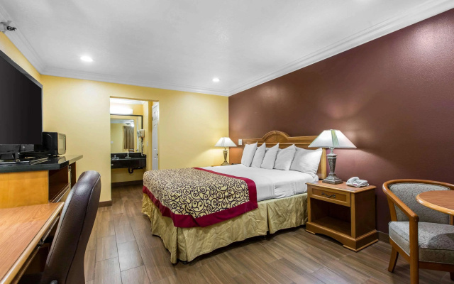 Rodeway Inn Cypress - Buena Park