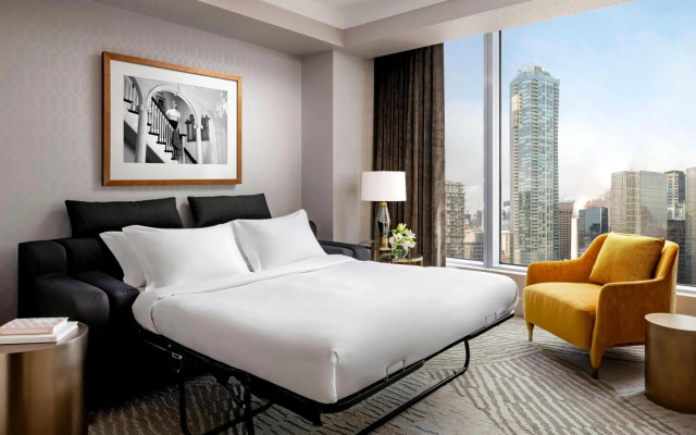 The Ritz-Carlton, Toronto