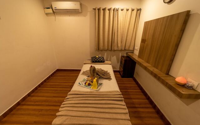 Tetrad Hotel - International Airport Road Hebbal