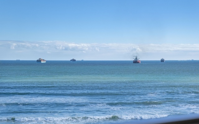Portico 704