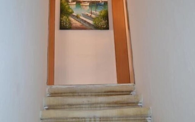La Luna Townhouse