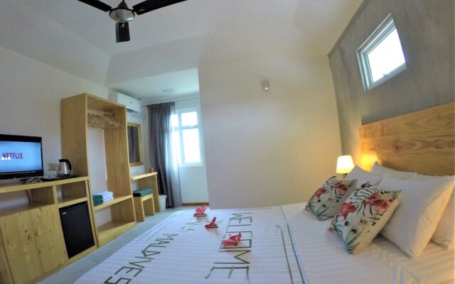 Ohana Maldives Hotel