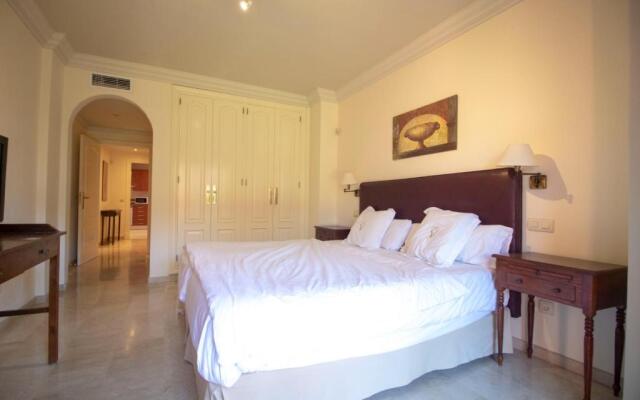 Beautiful apartment in Vasari Puerto Banus