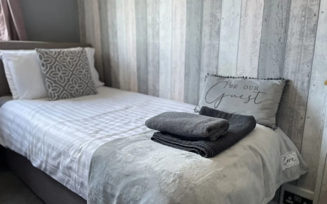 Cherwood Guesthouse