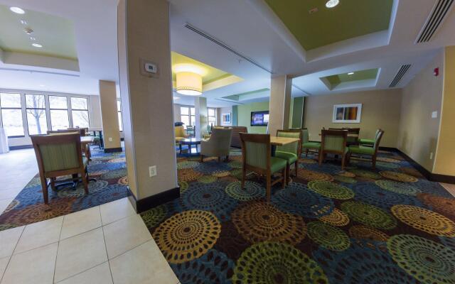Holiday Inn Express Hotel & Suites Winchester by IHG