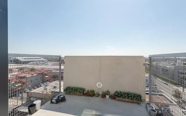 Dreaming Hollywood All Suites Apartments