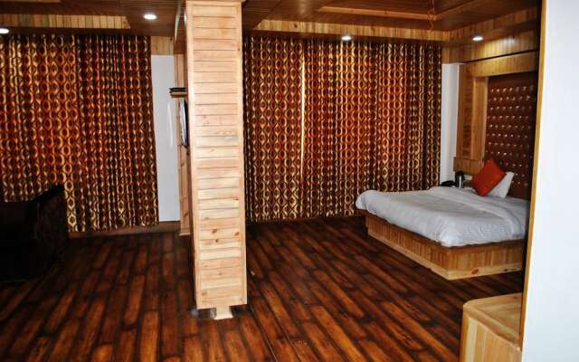 Hotel Natraj International