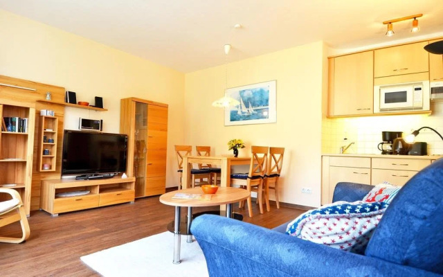 Haus Holstein - Ferienwohnung 15 mit Balkon