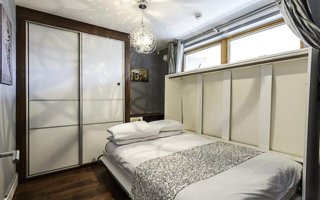Modern 2-bed Flat, Bethnal Green