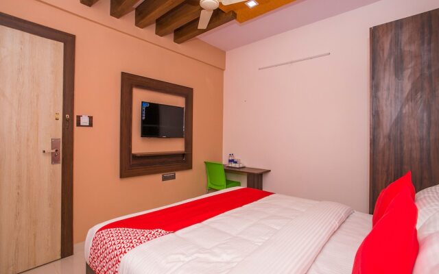 OYO 16990 Pratham Presidency