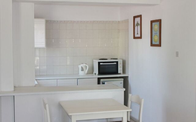 Florea Htl Apts
