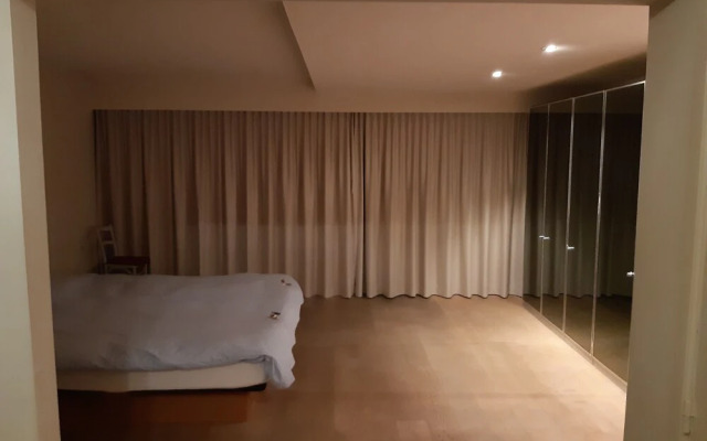 Serena Waterbed Seaview