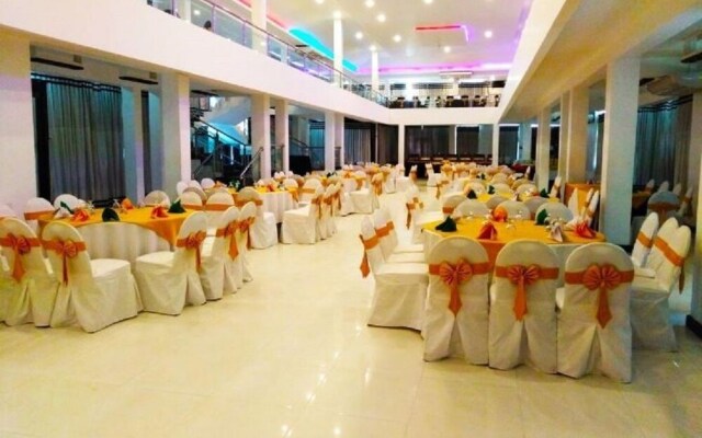 G.M.T. Sorabora Village Hotel