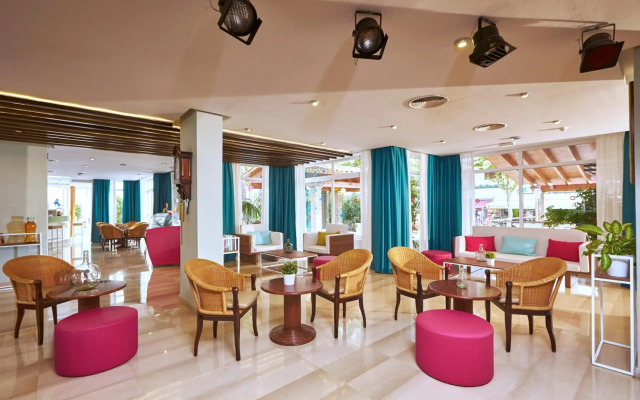 Cabot Cap de Mar Hotel