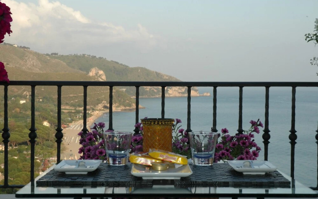 Hotel Corallo