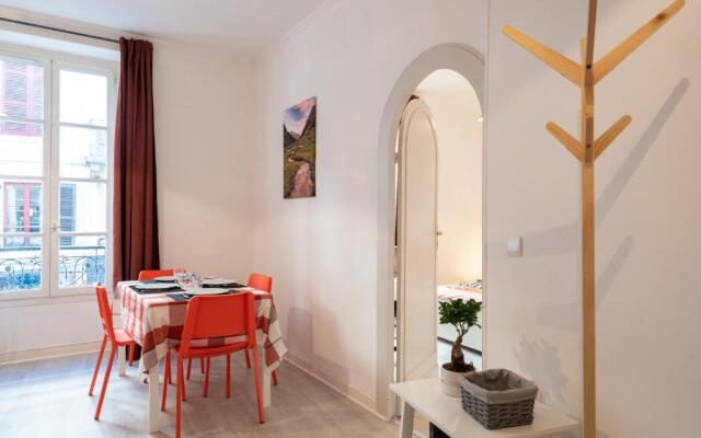 Appartement cœur de ville, wifi, lave + sèche linge