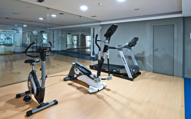 Golden Tulip Porto Gaia Hotel & Spa