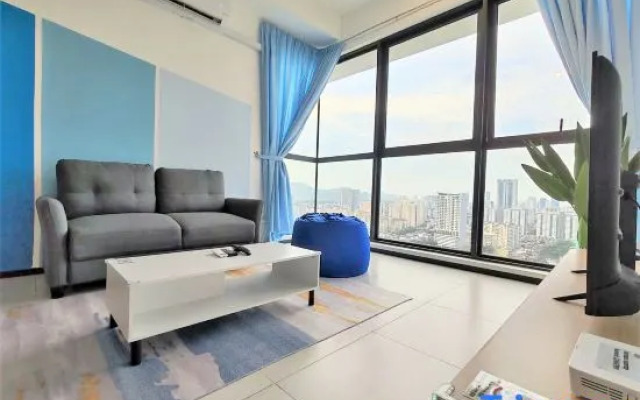 Skyblue 2 Rooms Apartment, 4+2 Pax @ Urban Suites