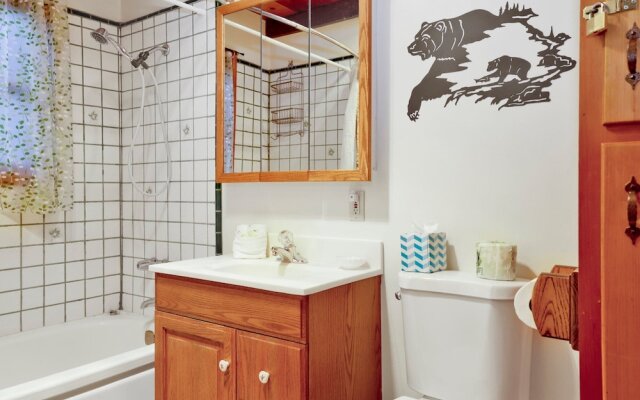 Cozy Bear Cabin #2295