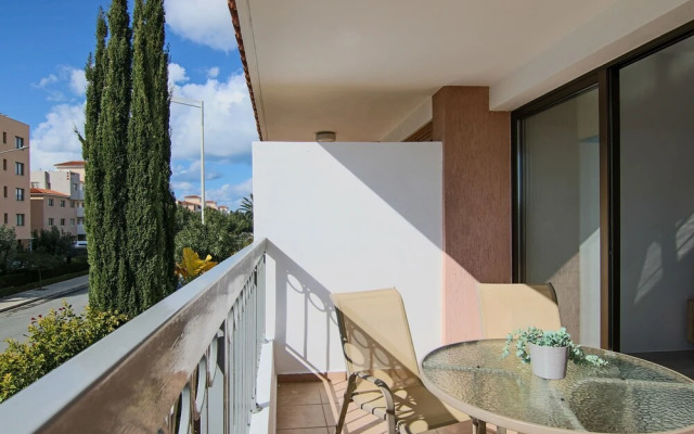 Phaedrus Living: CityView Luxury Flat Georgos 203