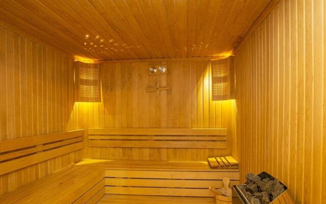 Alemeyn The Taksim Leons Hotel Cafe & Spa