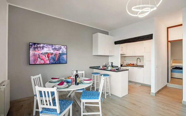 Lake View Terrace Over The Borromean Isla