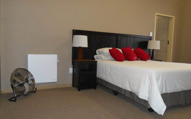 @Four Guest House Brits