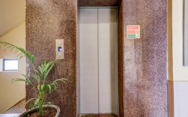 Hotel Sapphire by OYO Rooms