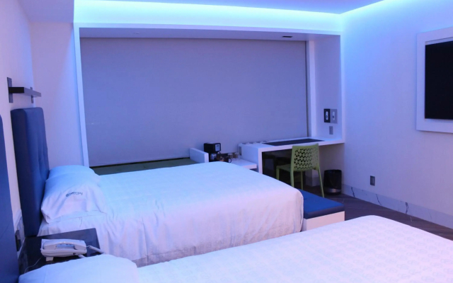 Grand Prix-WeEnjoyHotels-Aeropuerto