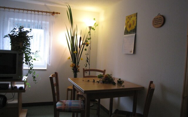 Kammbaude Neuhermsdorf