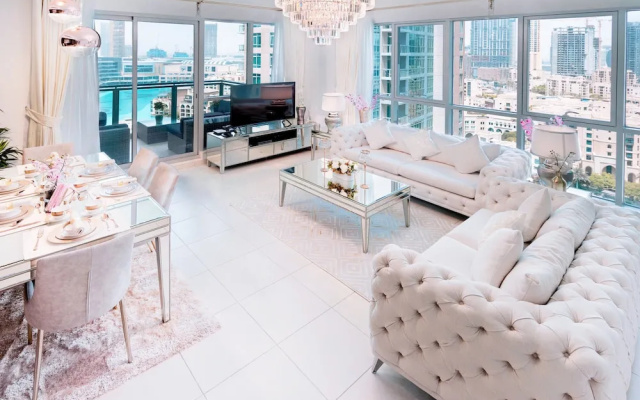 Elite Royal Apartment - Burj Khalifa & Fountain view - Deluxe
