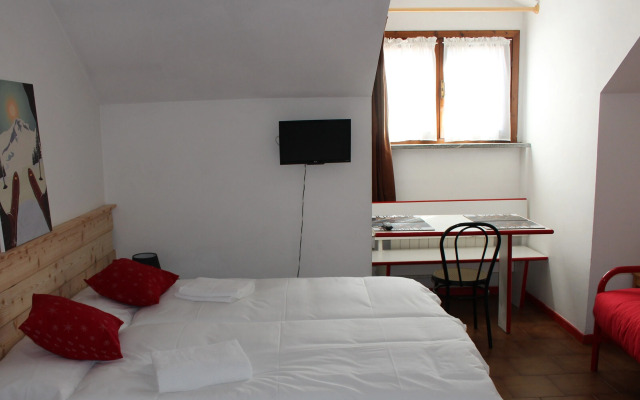 Aparthotel Claviere