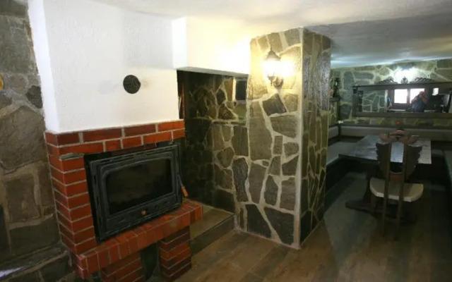 Nashentsy Guest House