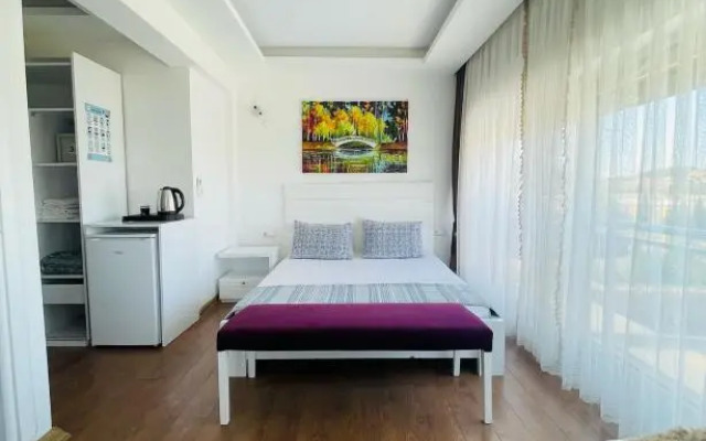 Parlement Otel Guzelbahce