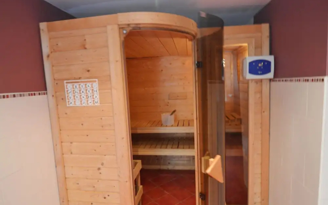 Gorgeous Holiday Home in Neufchâteau Ardennes With Sauna - фото 4