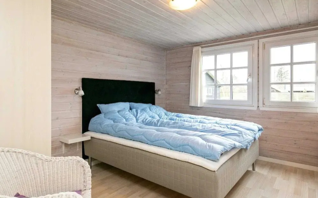 5 Star Holiday Home in Hals