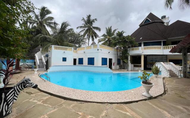 Charming and Remarkable15-bed Villa in Diani Beach