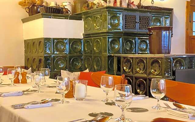 Hotel Leopold Račín