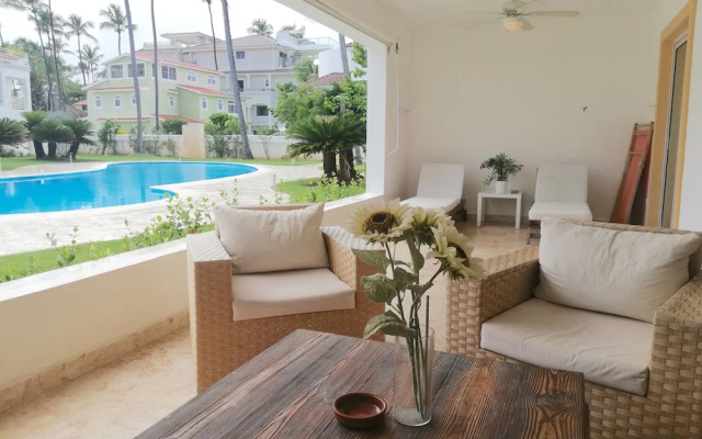 Los Corales Tropical Beach Resort & SPA