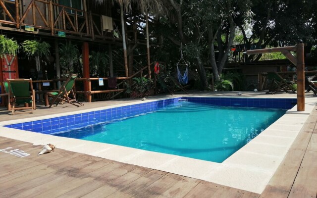La Natura Hostel & Pool