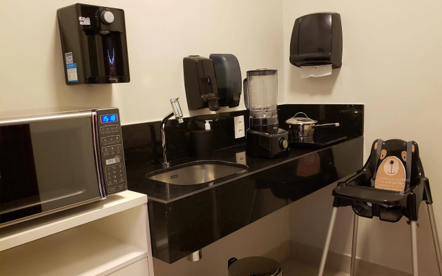 Flix Hotel